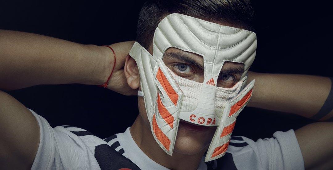 Lah Iya! Adidas Bikin Topeng Copa 19 ala Gladiator untuk Dybala