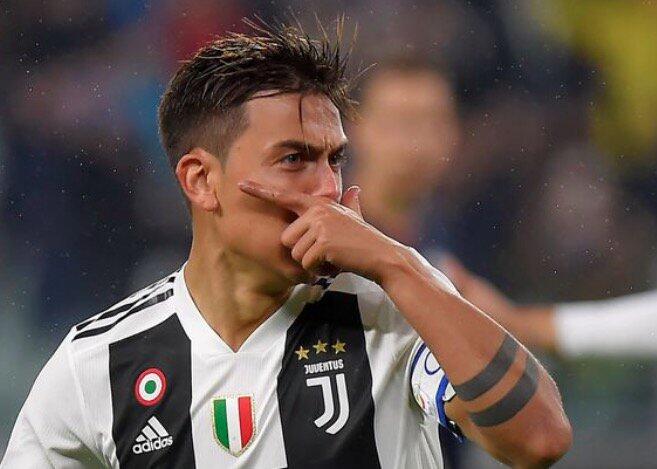 Lah Iya! Adidas Bikin Topeng Copa 19 ala Gladiator untuk Dybala