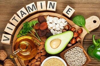 Penuhi 3 Vitamin Ini Untuk Kulit Sehatmu!