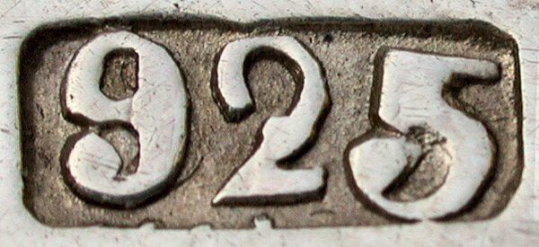 5 LANGKAH MENGENALI PERHIASAN STERLING SILVER 92.5 ASLI