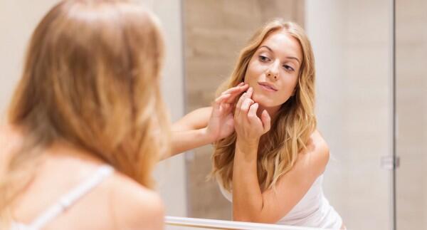 Skincare 101: Benzoyl Peroxide vs. Salicylic Acid, Bagusan yang Mana?