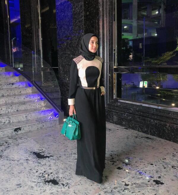 Kasual hingga Formal, 10 Ide Gaya OOTD Hijab ala Laudya Cynthia Bella