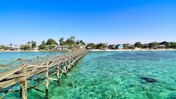 Bikin Betah Nyemplung! Ini 5 Spot Snorkeling Keren di Sulawesi Selatan