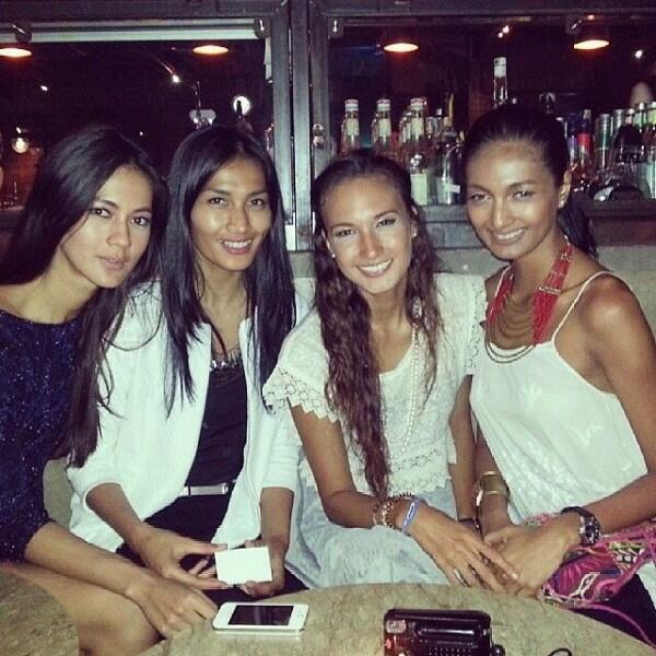 Bak Kakak Adik, 10 Kedekatan Paula Verhoeven & Nadine Chandrawinata