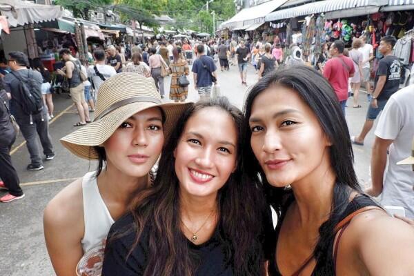 Bak Kakak Adik, 10 Kedekatan Paula Verhoeven & Nadine Chandrawinata