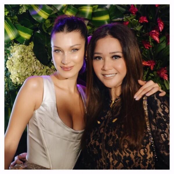 Maia Estianty Bertemu Bella Hadid, Begini Potret Keseruannya!