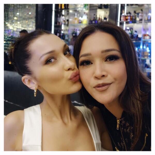 Maia Estianty Bertemu Bella Hadid, Begini Potret Keseruannya!