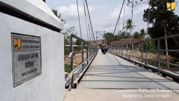 Jembatan Gantung Jadi Jantung Sekaligus Objek Wisata Andalan Desa