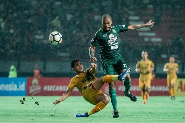 Gol Tunggal Osvaldo Haay Bantu Persebaya Bungkam Bhayangkara FC