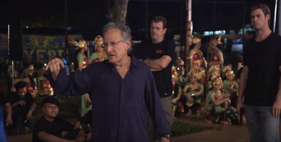 Bikin Bangga, 7 Film Keren Hollywood Ini Syuting di Indonesia Lho!