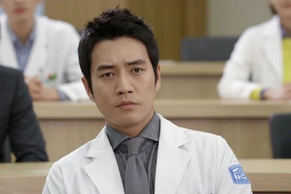 Selalu Jadi Cowok Keren, Ini 5 KDrama Joo Sang Wook