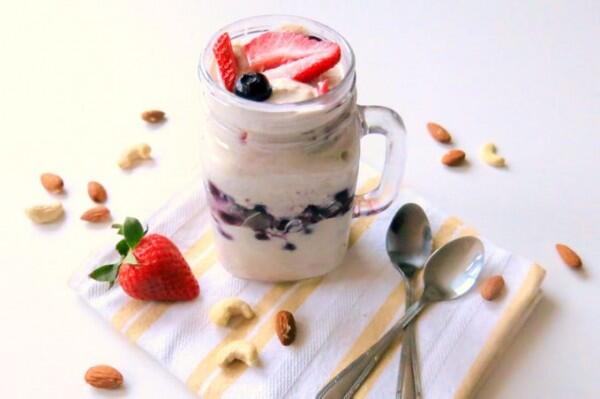 7 Makanan & Minuman Ini Jadi Biasa Aja kalau Gak Pakai Susu, Setuju?
