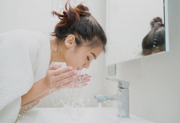 6 Hal yang Gak Boleh Dilakukan di Wajahmu Menurut Para Dermatologist
