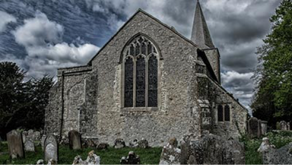 10 Gereja Berhantu dari Belahan Dunia