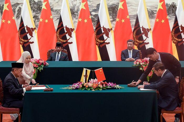 Buntung di minyak, Brunei cari untung dari Tiongkok