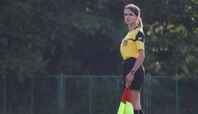 Profil Wasit Seksi yang Pose Bareng Egy Maulana 