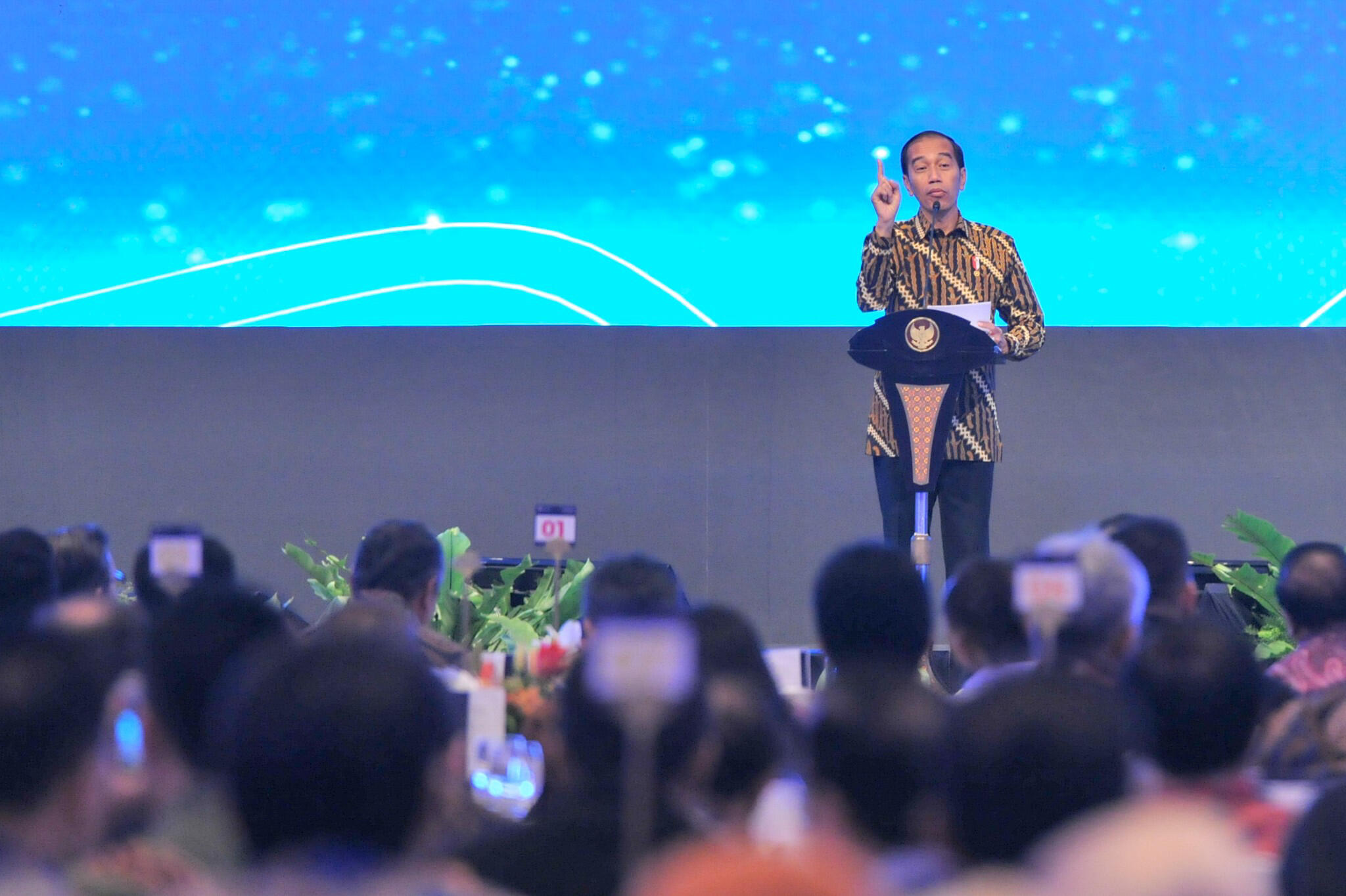 Buka Rapat Tahunan, Presiden Apresiasi Keberanian BI Bela Kurs Rupiah