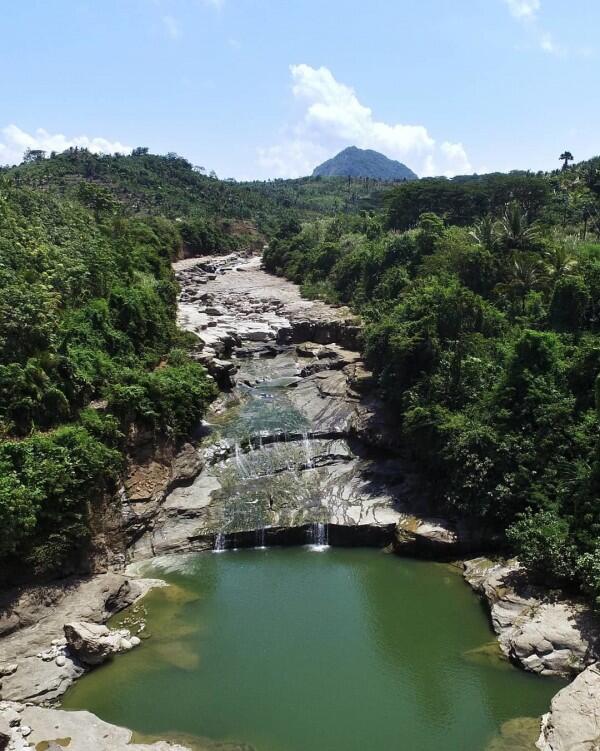 Sungai Niyama, Surga Tersembunyi yang Bisa Kamu Temui di Tulungagung