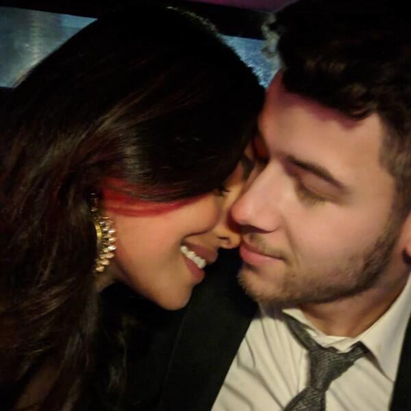 Jonas Brothers Tiba di India, 12 Foto Pesta Prewed Priyanka & Nick