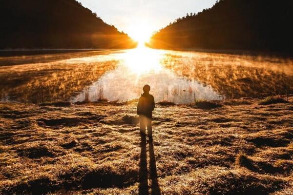 Bermalam di Ranu Kumbolo? 6 Aturan Ini Wajib Kamu Patuhi Lho!