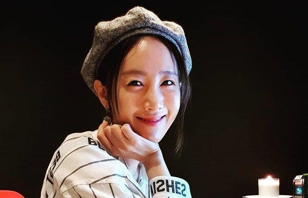 Tinggalkan JYP Entertainment, Apa Kesibukan 9 Idol Ini Sekarang?