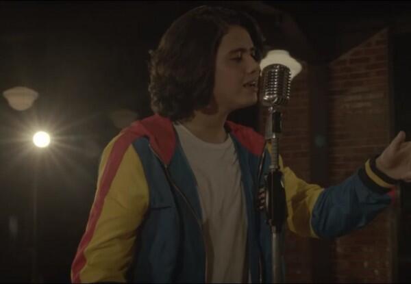 Balik Main Film, Ini 10 Potret Aliando Nyanyikan "Asal Kau Bahagia"