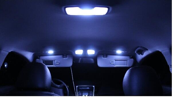 Alasan Lampu Kabin Mati di Malam Hari Selama Berkendara