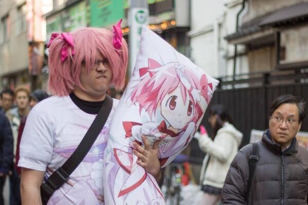7 Dampak Negatif Akibat Terlalu Sering Nonton Anime yang Perlu Kamu Tahu