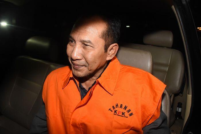 Kode ngopi ratusan juta rupiah buat hakim
