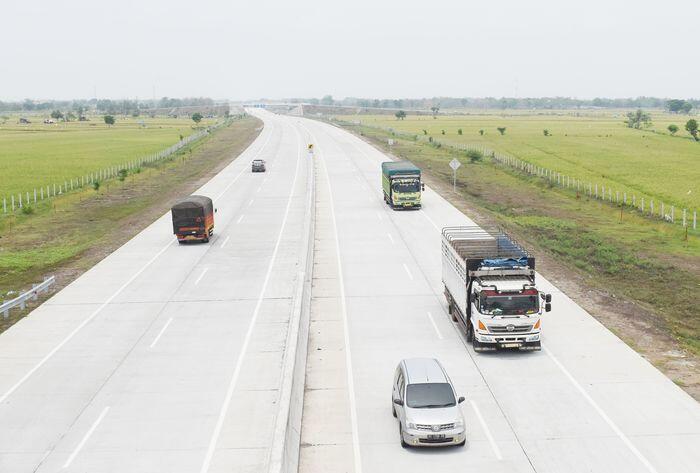 Pemudik bisa nikmati jalan tol Jakarta-Surabaya pada akhir 2018