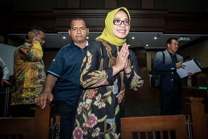 Suap Eni Saragih dan gratifikasi melimpah dari pengusaha migas