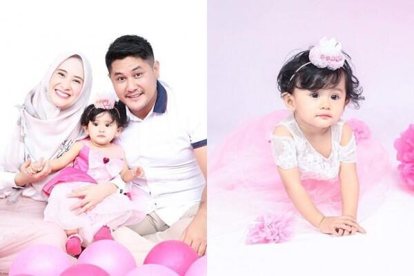 Serba Pink, 10 Potret Lucunya Qiandra Anak Ryana Dea Ultah Pertama