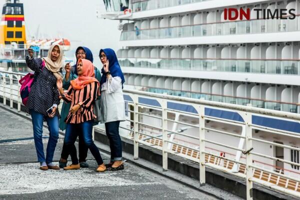 20 Potret Kece Kapal Viking Orio yang Bersandar di Surabaya North Quay
