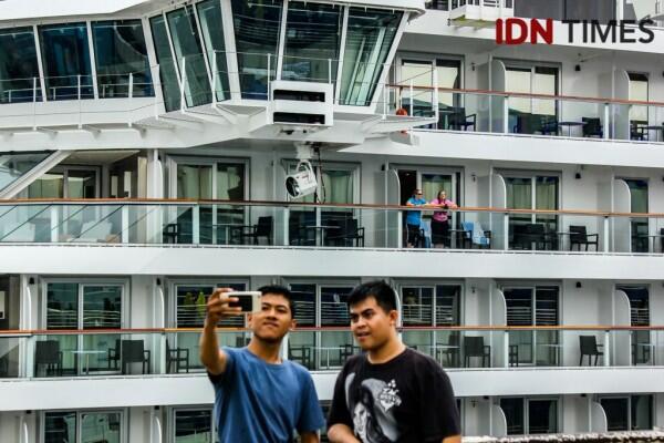 20 Potret Kece Kapal Viking Orio yang Bersandar di Surabaya North Quay