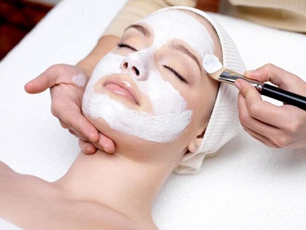 7 Cara Paling Mudah Melakukan Perawatan Detox untuk Kulit dari Rumah!