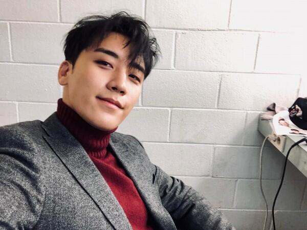 13 Idola KPop Terpopuler yang Ulang Tahun di Bulan Desember 2018