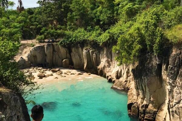 10 Spot Wisata di Manado Terbaru dan Paling Hits buat Dikunjungi