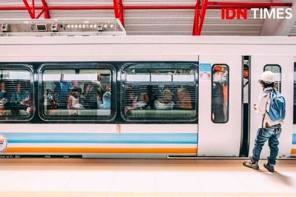 Proyek MRT dan LRT Hampir Rampung, Anies Harap Awal 2019 Beroperasi
