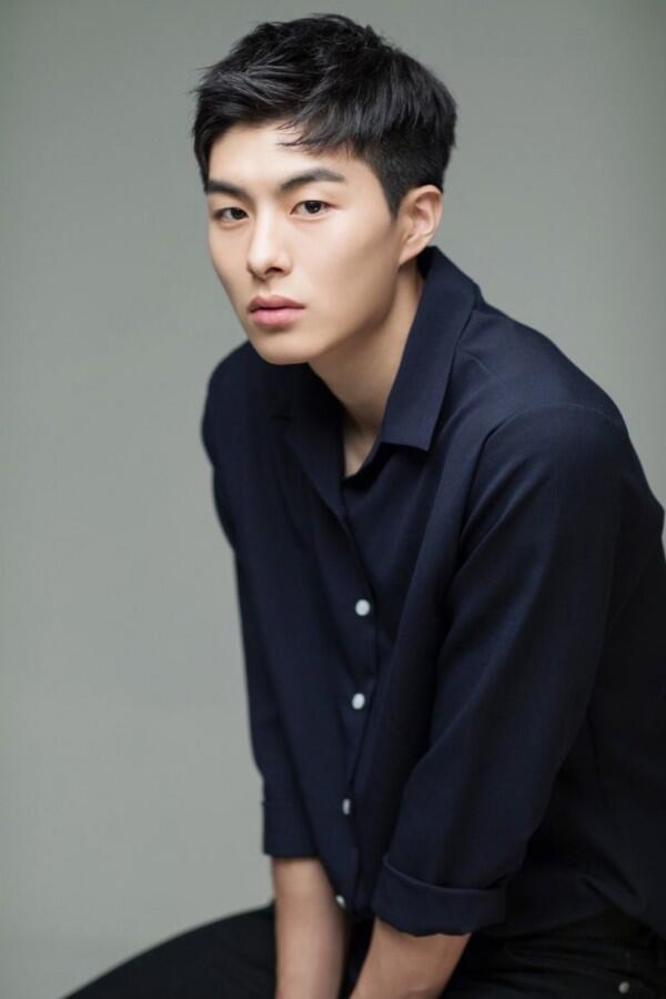 7 Rookie Aktor Korea Ini Paling Mencuri Perhatian Lewat Web Drama