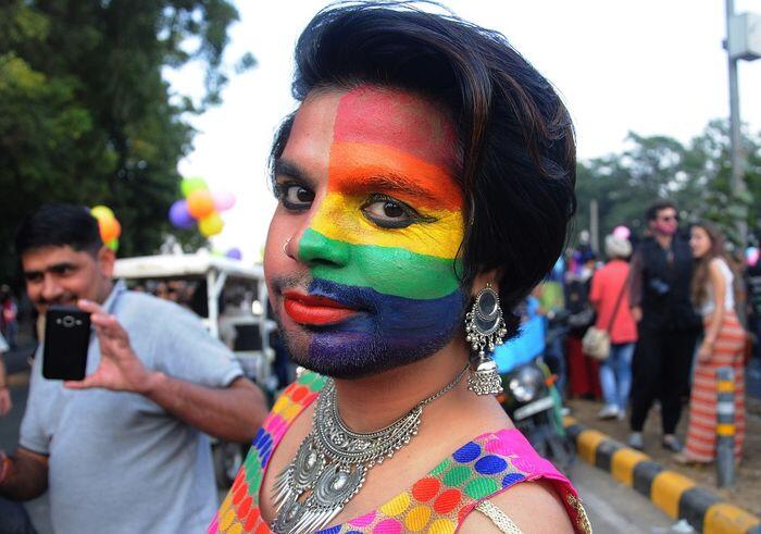 Perda Pariaman ancam denda waria dan LGBT