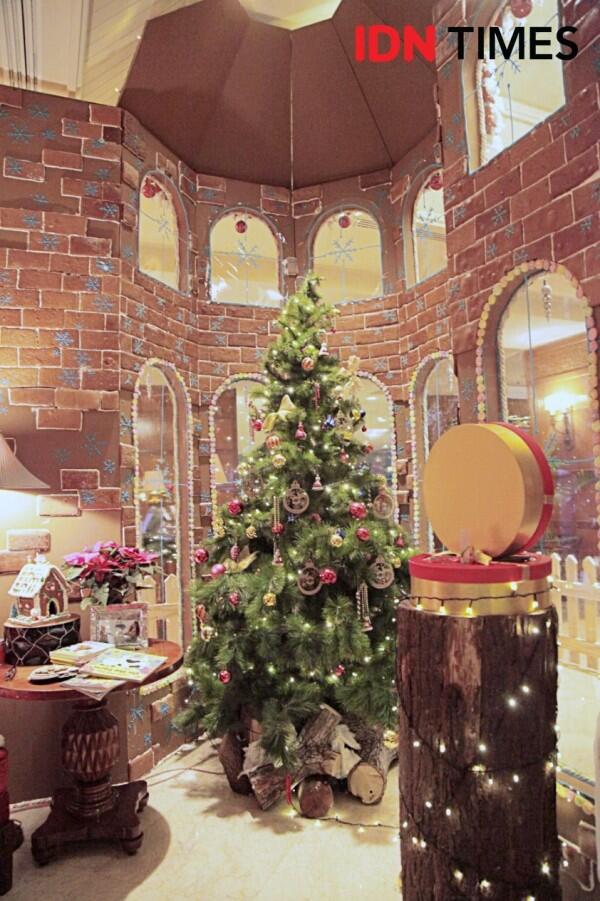 Semarak Natal, Shangri-La Hadirkan Rumah Jahe Raksasa yang Cute Abis!