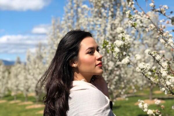 5 Cara Murah buat Mengecilkan Pori-Pori di Wajah, Ada yang Pakai Air!