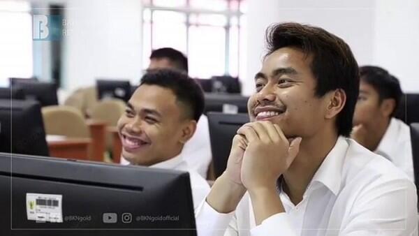 10 Foto Jonatan Christie & Para Atlet Indonesia saat Ujian CPNS