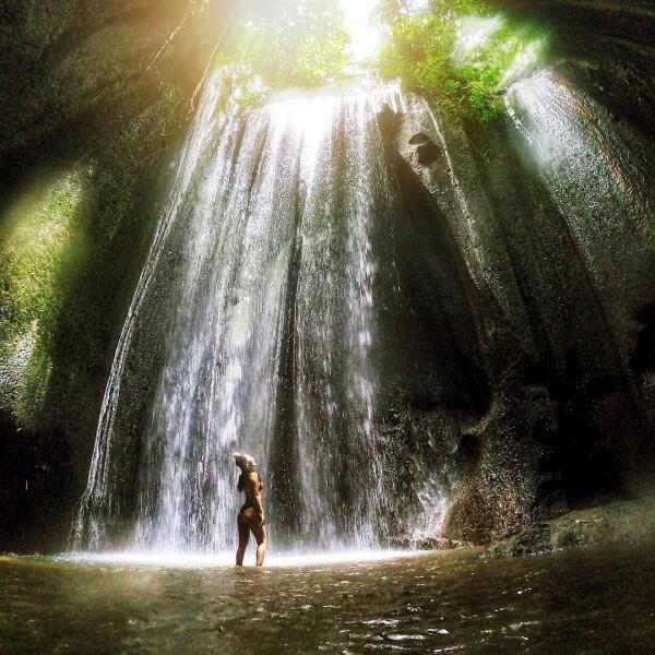 10 Potret Apik Air Terjun Tukad Cepung, Sisi Lain Keindahan Pulau Bali