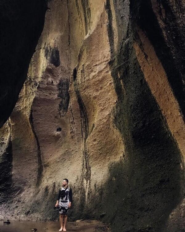 10 Potret Apik Air Terjun Tukad Cepung, Sisi Lain Keindahan Pulau Bali