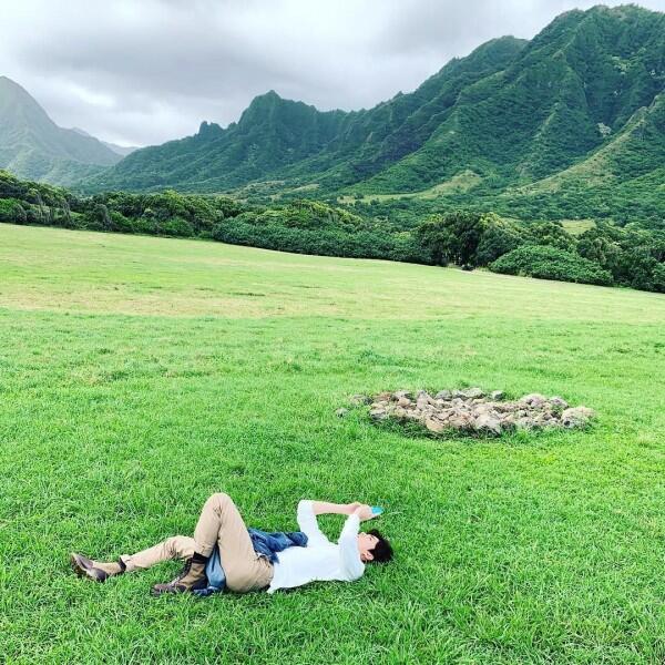 Pemotretan Sambil Liburan, 10 Potret Seru EXO di Hawaii