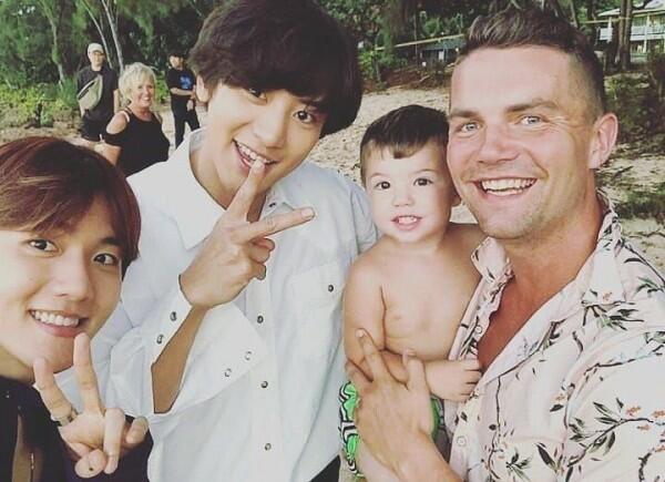 Pemotretan Sambil Liburan, 10 Potret Seru EXO di Hawaii
