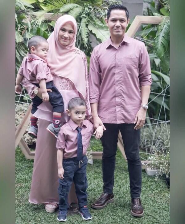 Panutan Banget, 10 Potret Harmonis Dude Harlino & Alyssa Soebandono