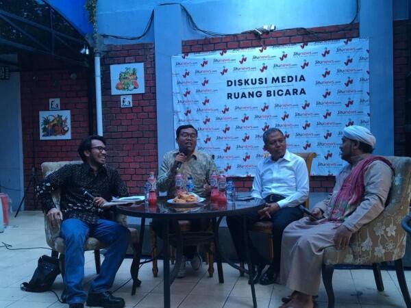 Novel Bamukmin: Tema Reuni 212 adalah Bela Kalimat Tauhid