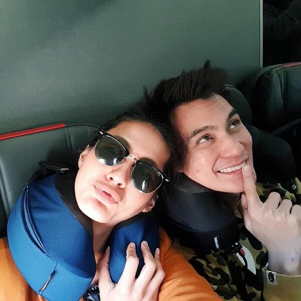 Pengantin Baru, 9 Potret Romantis Baim Wong & Paula Bulan Madu